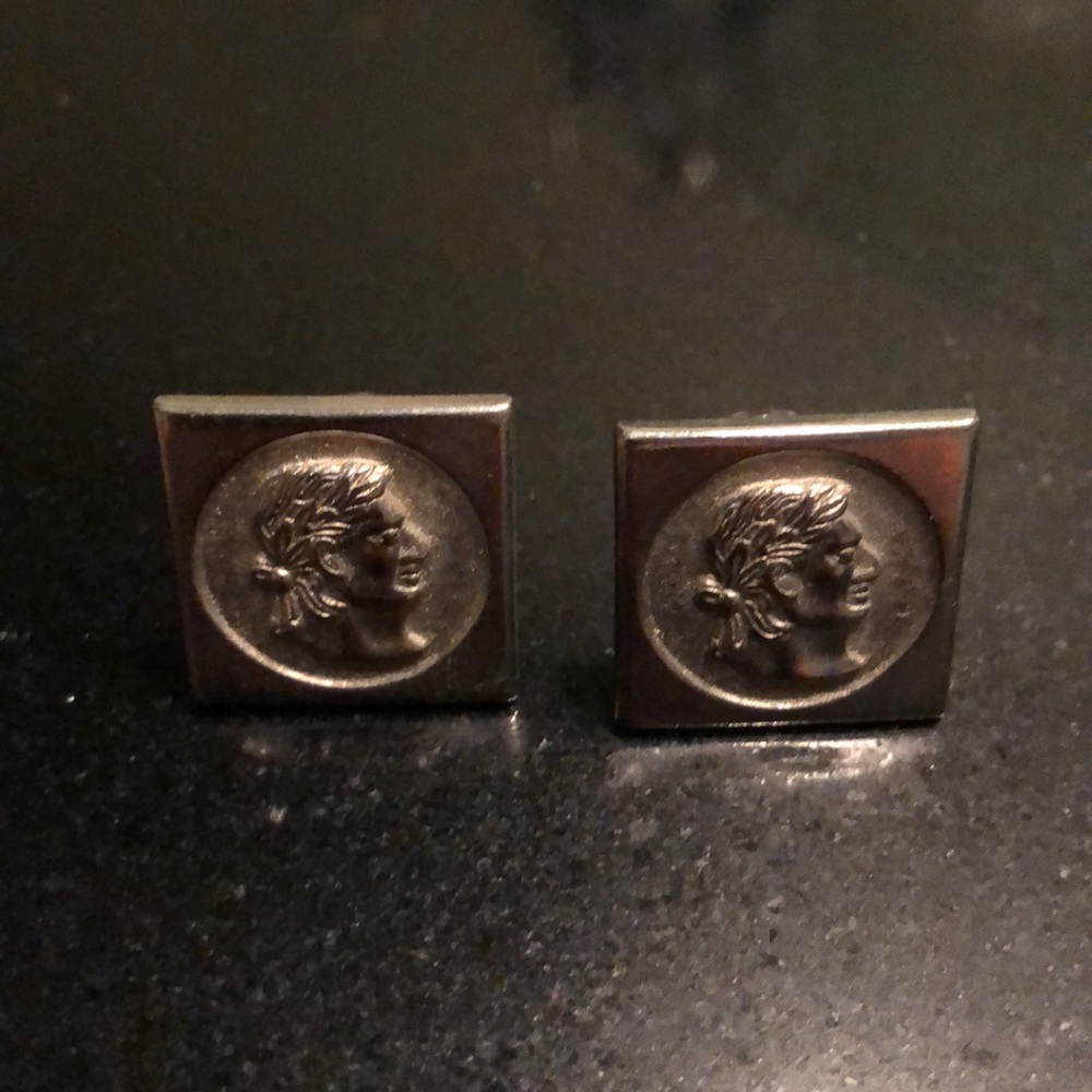 Vintage cuff links.